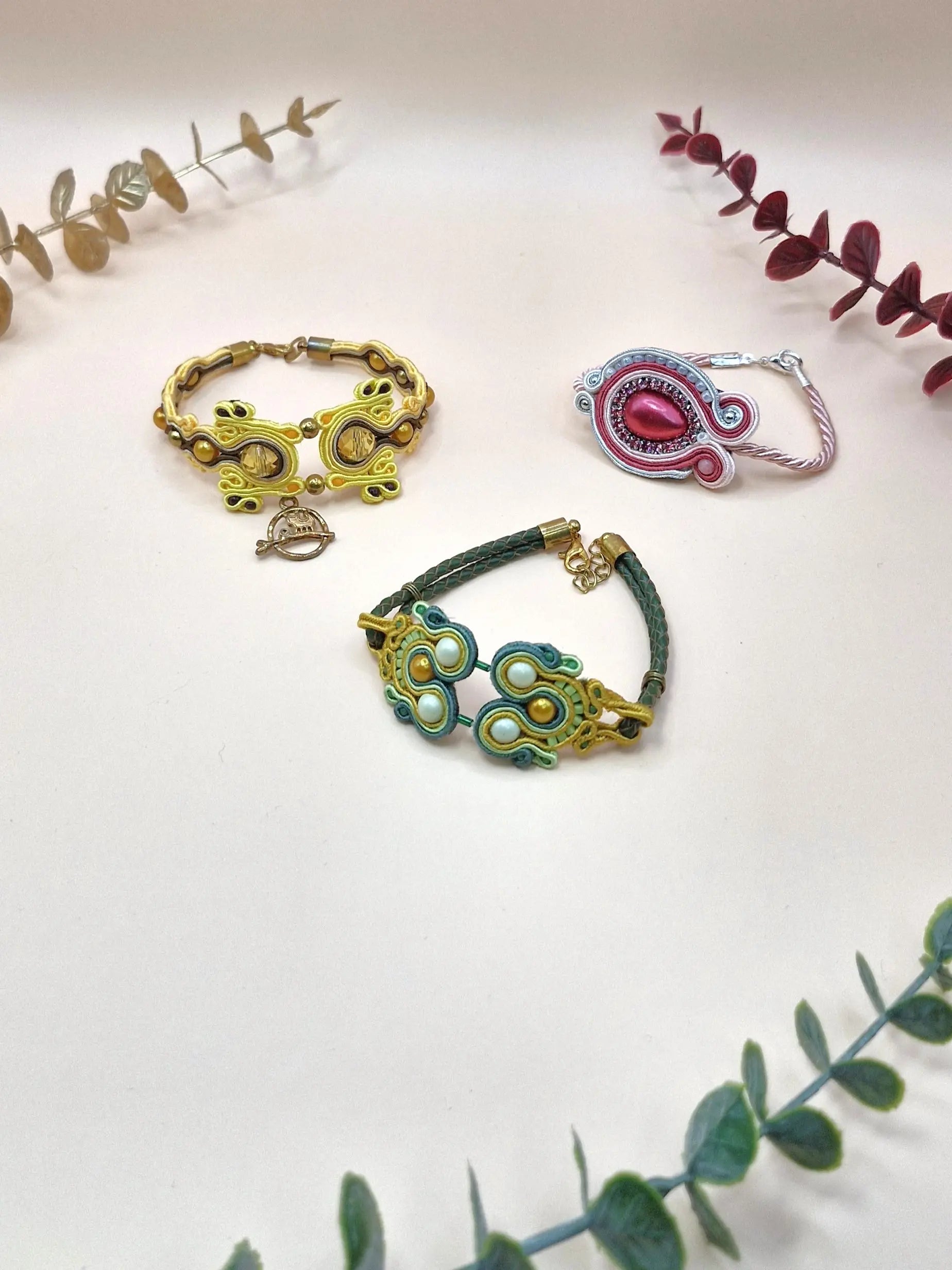 Bransoletki sutasz  🧵