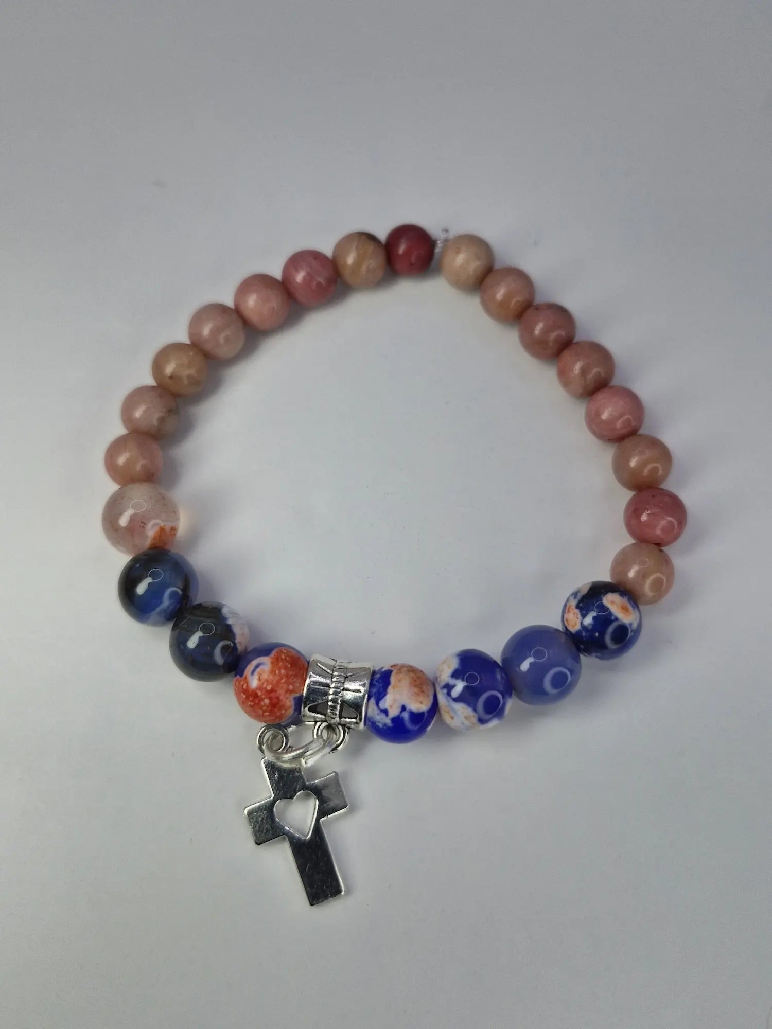 Bransoletka z kamieni naturalnych „Faith & Balance” – krzyż z sercem