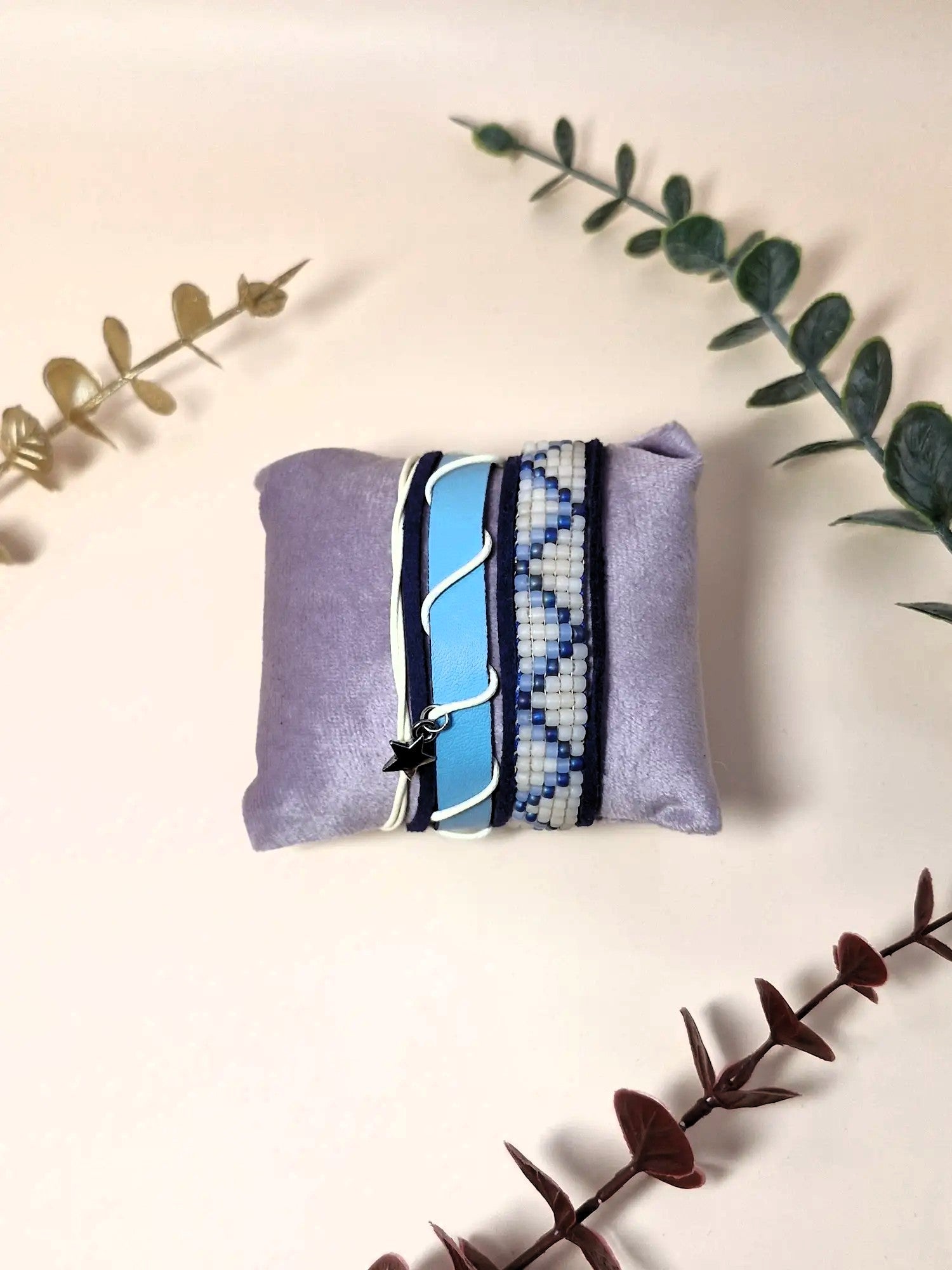 Bransoletka wielopaskowa BOHO – turkus + granat + koraliki (handmade)