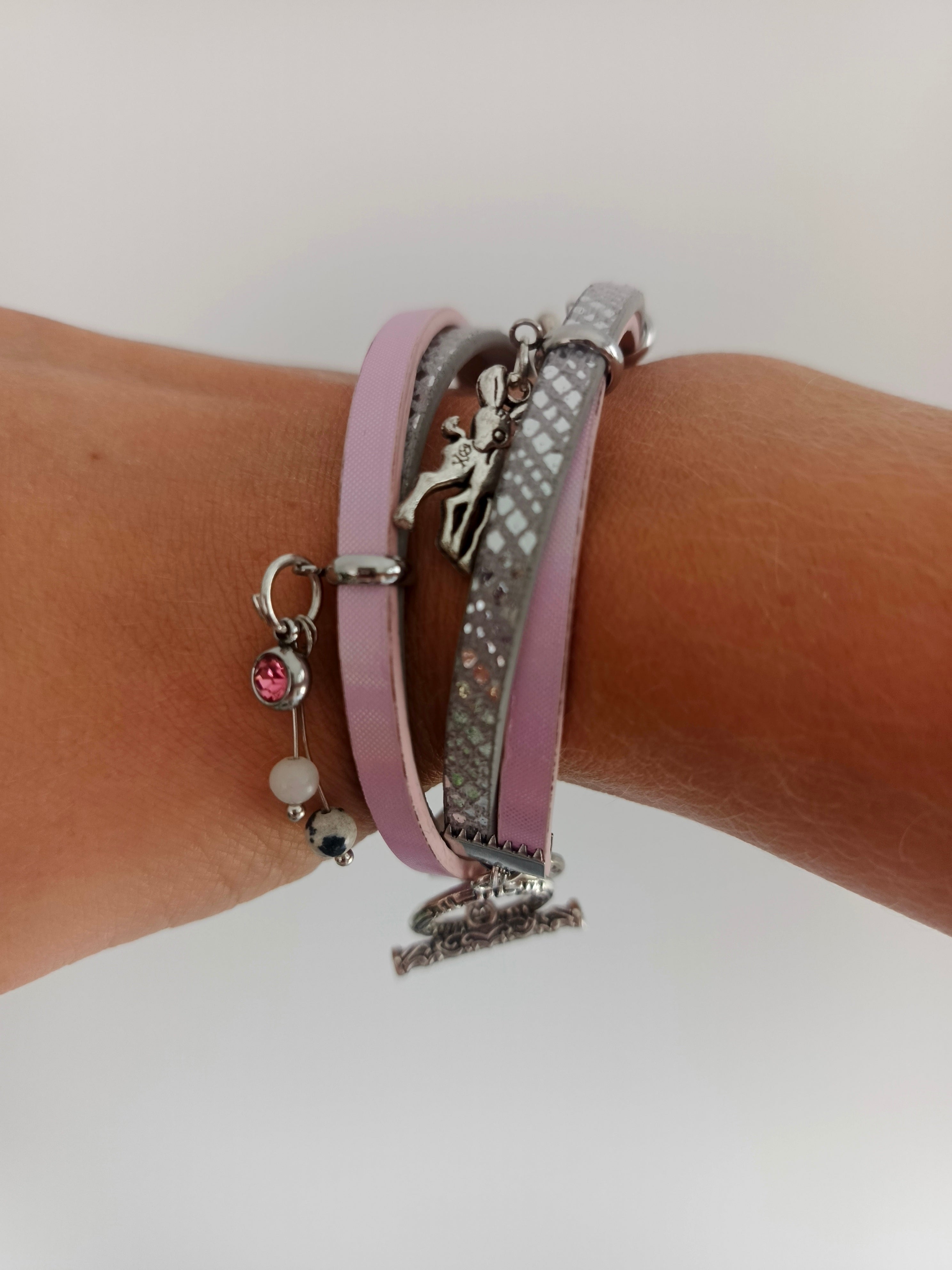 Bransoletka „Silver & Blush Charms”