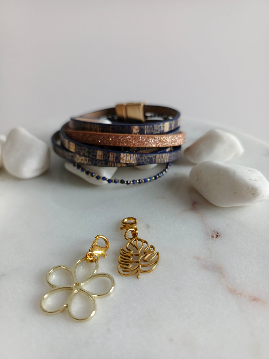 Bransoletka 2w1 / choker „Golden Blue Harmony” – z doczepianymi zawieszkami